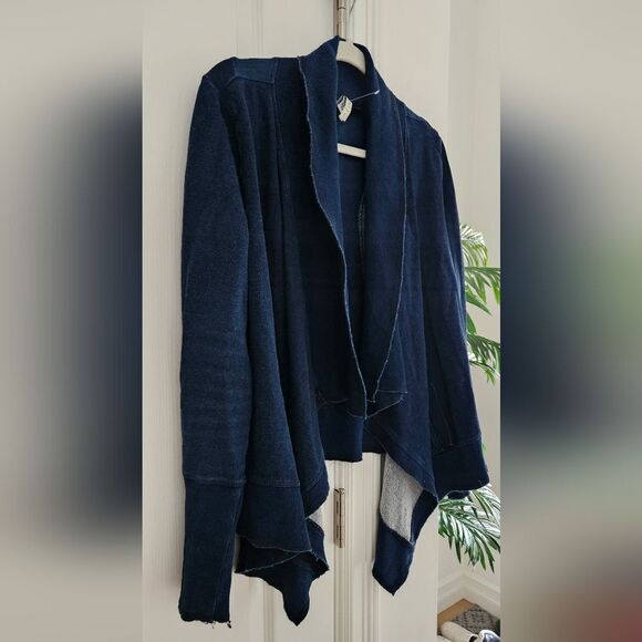 XCVI Blue Knit Shrug Sweater - Picture 3 of 4